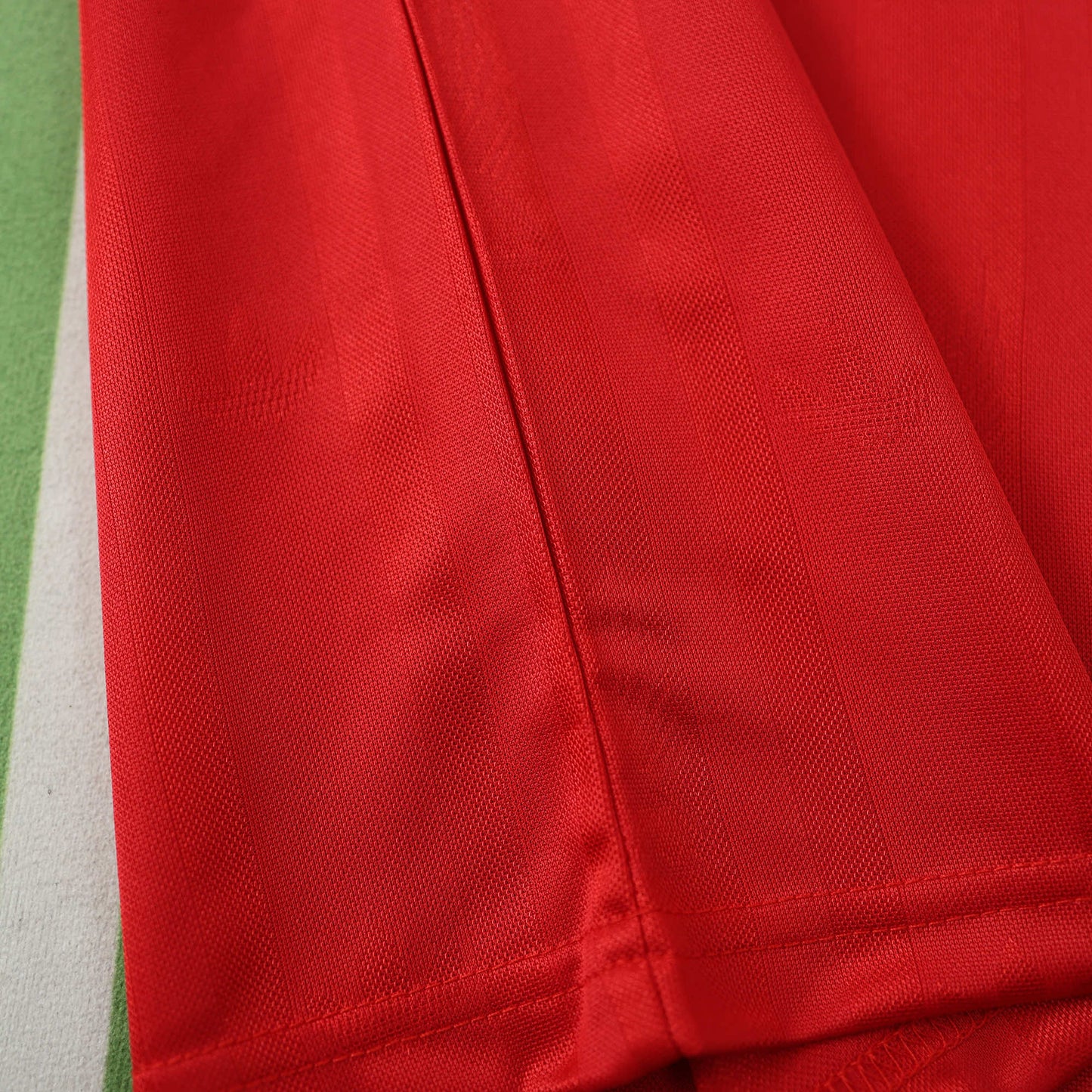 Liverpool 1985/86 Home Jersey - Retro Edition