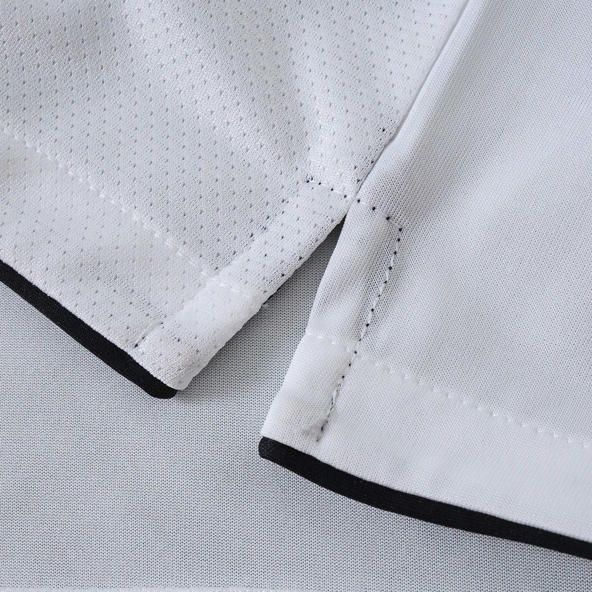 Manchester United 2010/11 Away Jersey - Retro Edition - The Jersey Vault