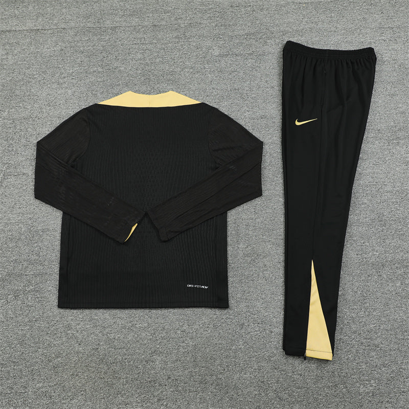 Barcelona 2024/25 Training Tracksuit (Black)