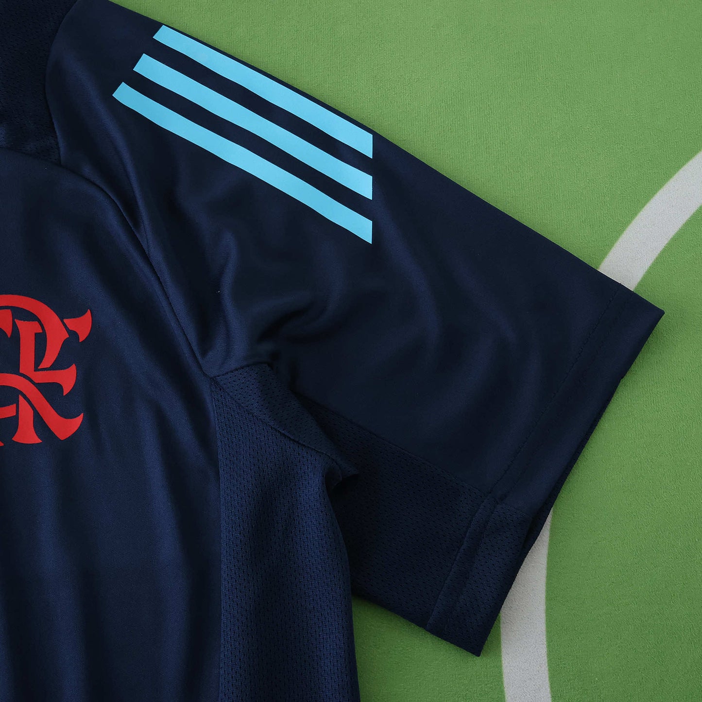 CR Flamengo 2025/26 Blue Training Jersey - Fan Edition