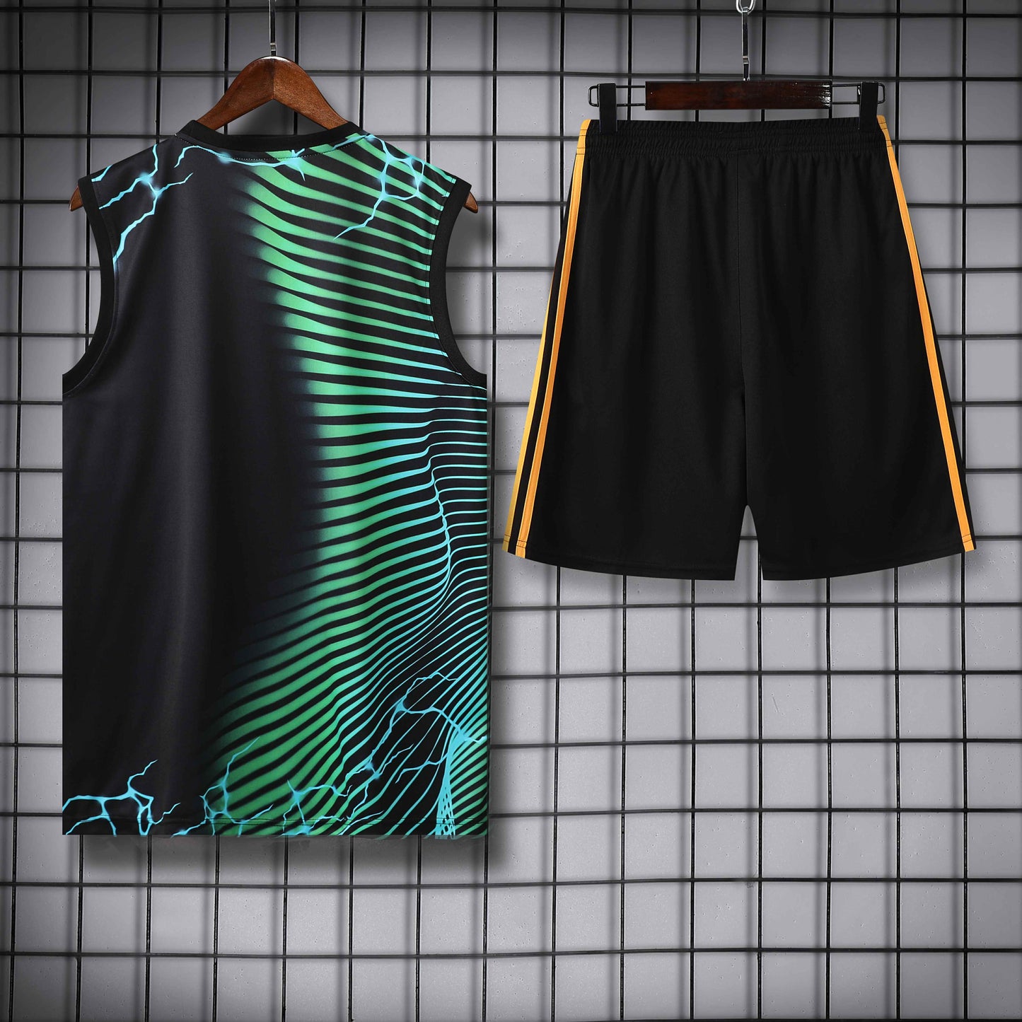 Real Madrid 2024/25 Training Vest Tracksuit (green panther)
