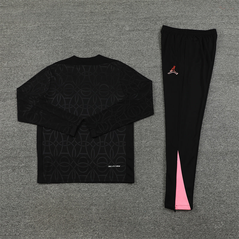 Paris Saint Germain 2024/25 Training Tracksuit ( Black )