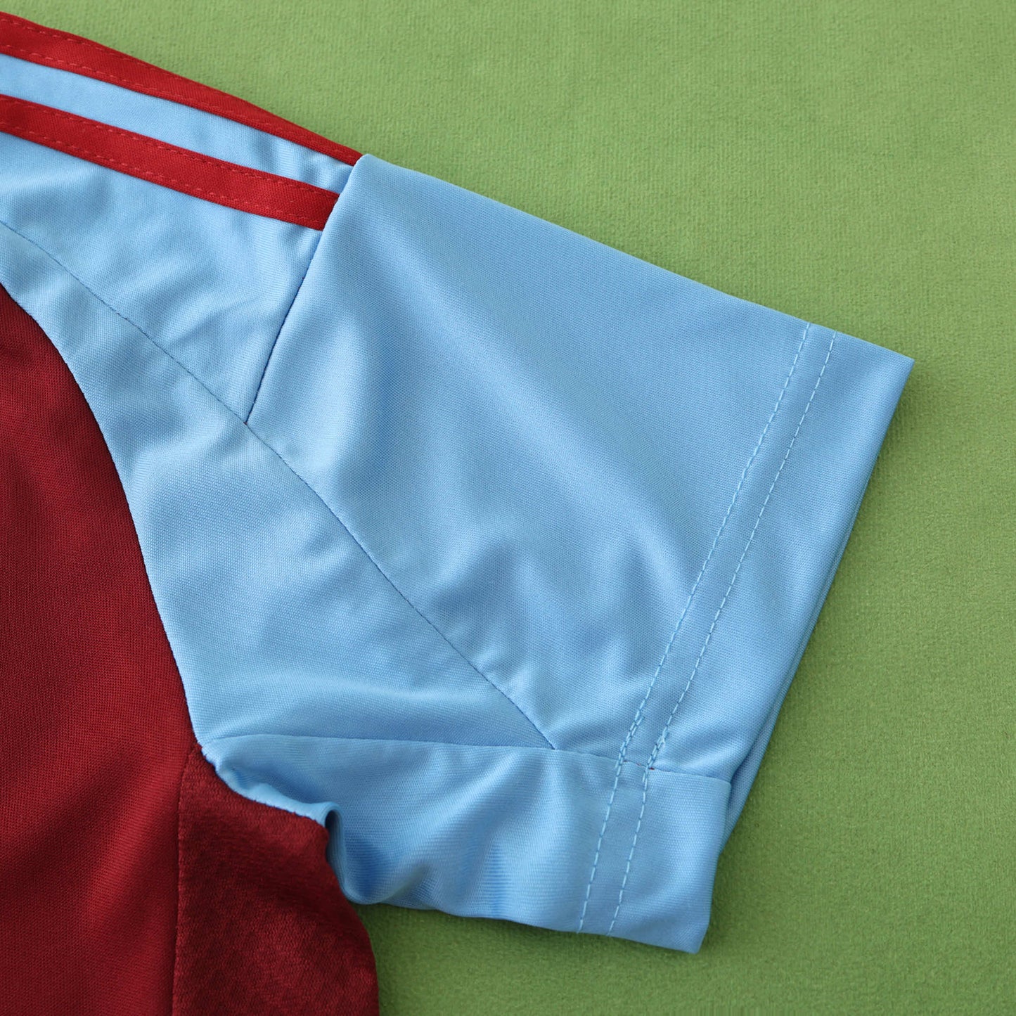 Aston Villa 2024/25 Home Kit - Fan Edition (Kids)