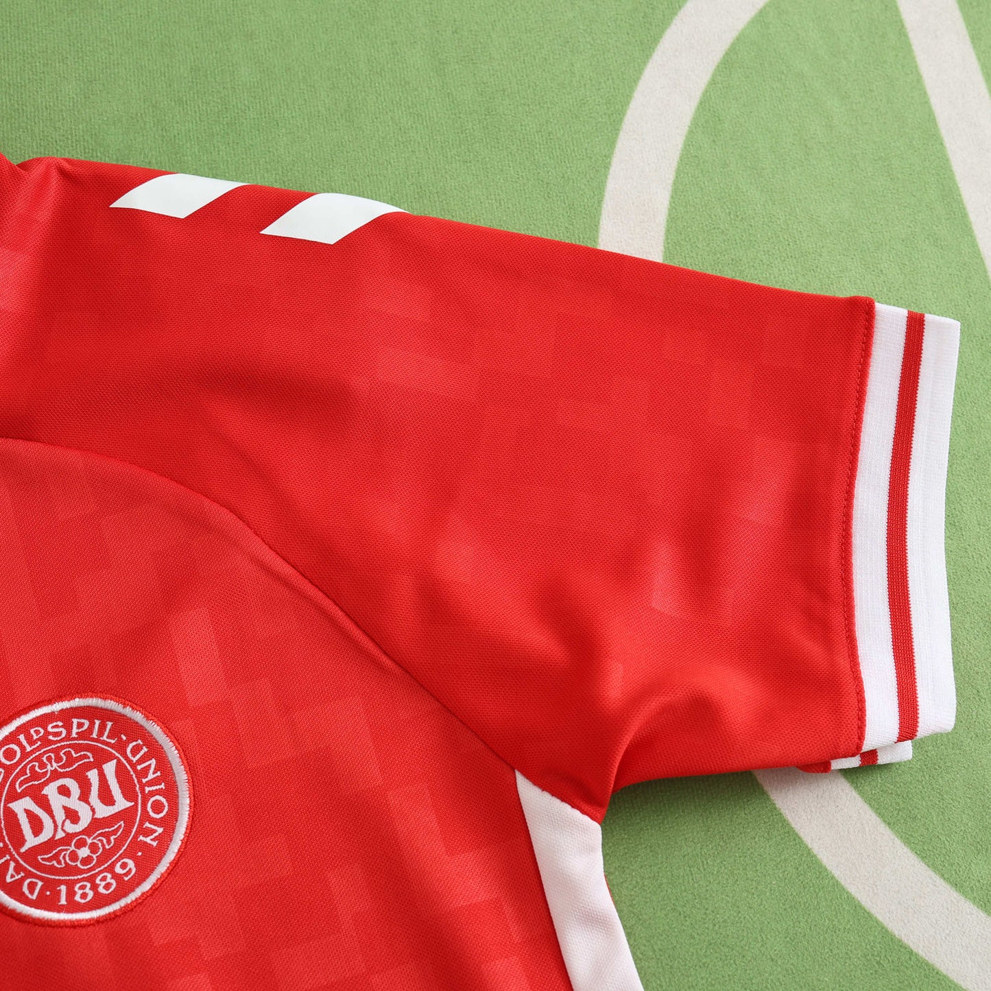 UEFA Denmark 2024/25 Home Kit - Fan Edition (Kids)