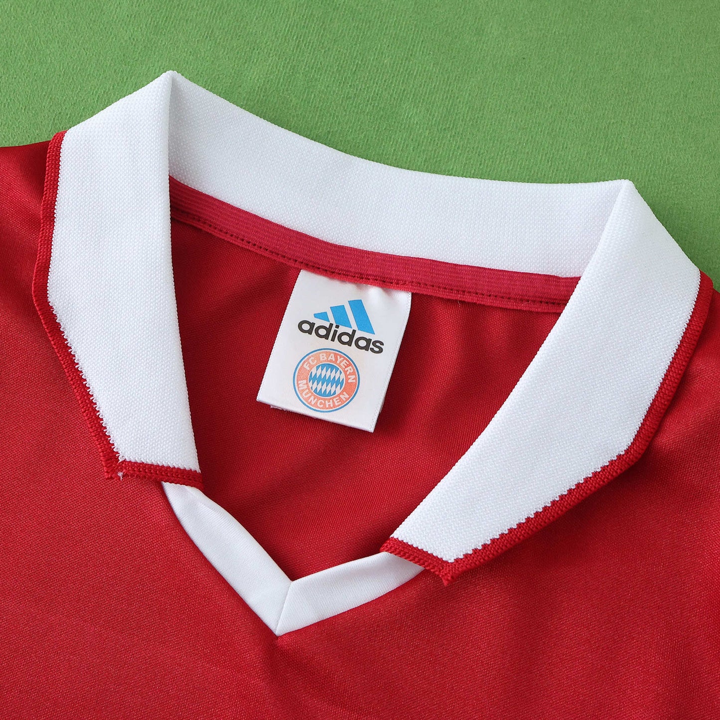 Bayern Munich 2003/04 Home Jersey - Retro Edition