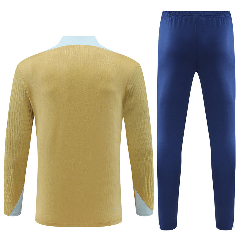France 2024/25 Training Tracksuit (Gold)