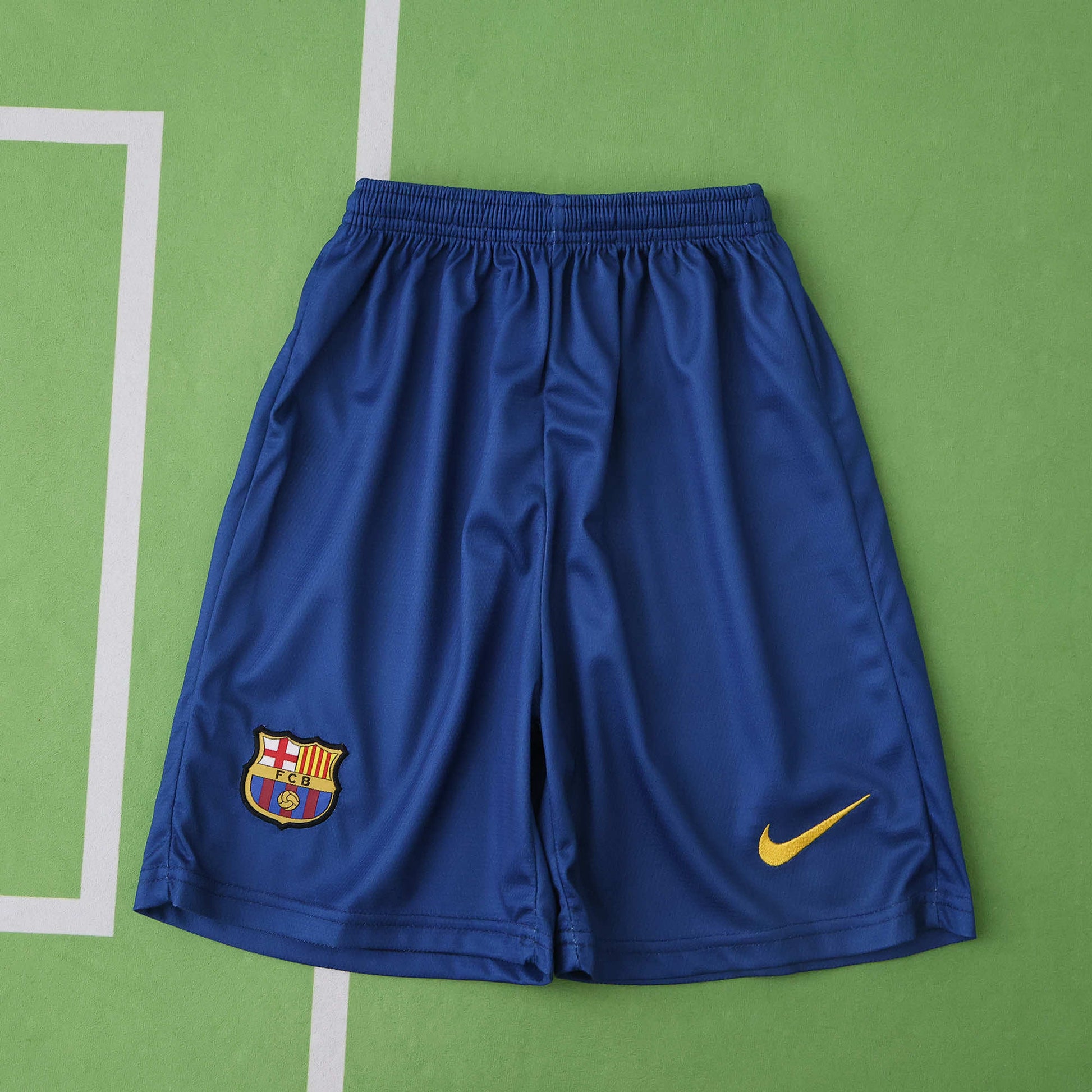 FC Barcelona 2013/14 Home Kit - Retro Edition (Kids) - The Jersey Vault