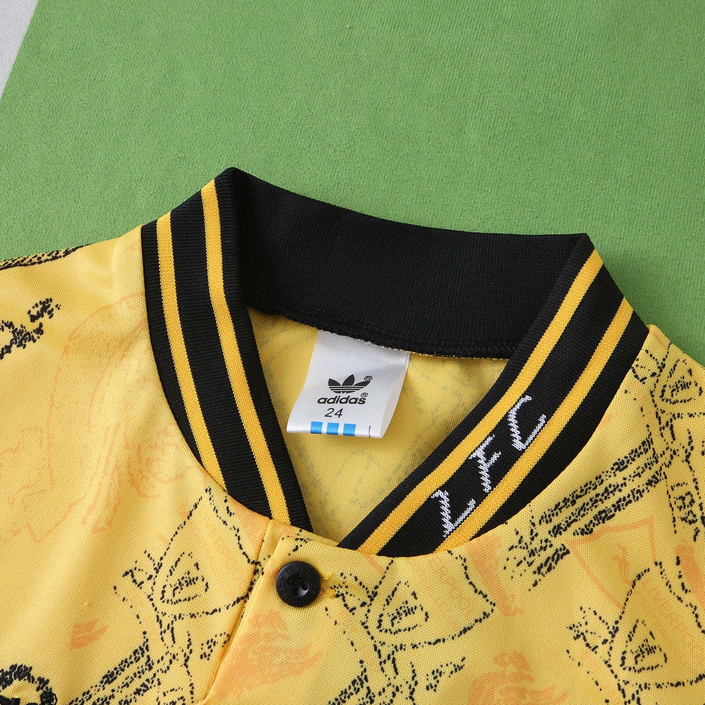 Liverpool 1994/95 Third Kit - Retro Edition (Kids)