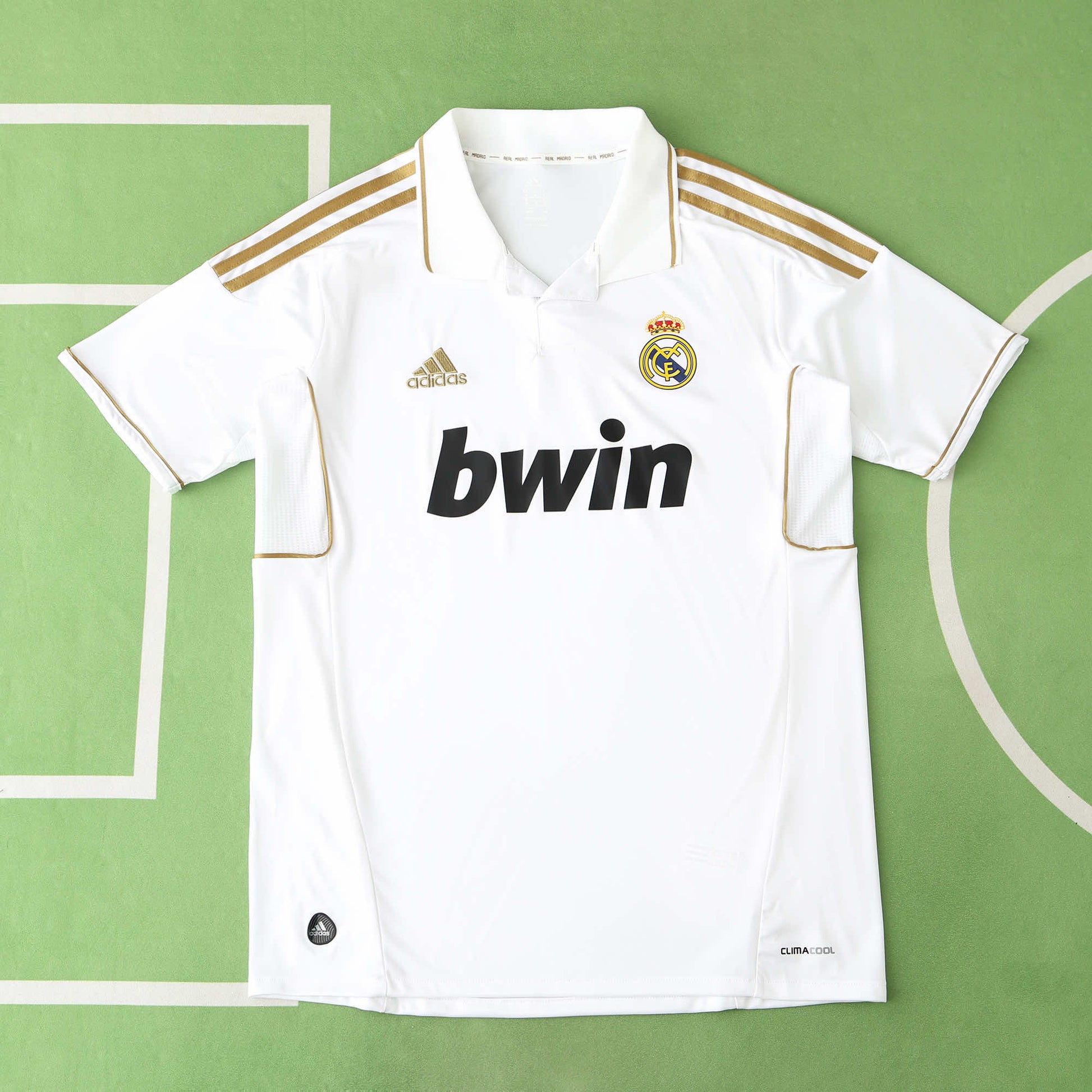 Real Madrid 2011/12 Home Jersey - Retro Edition - The Jersey Vault