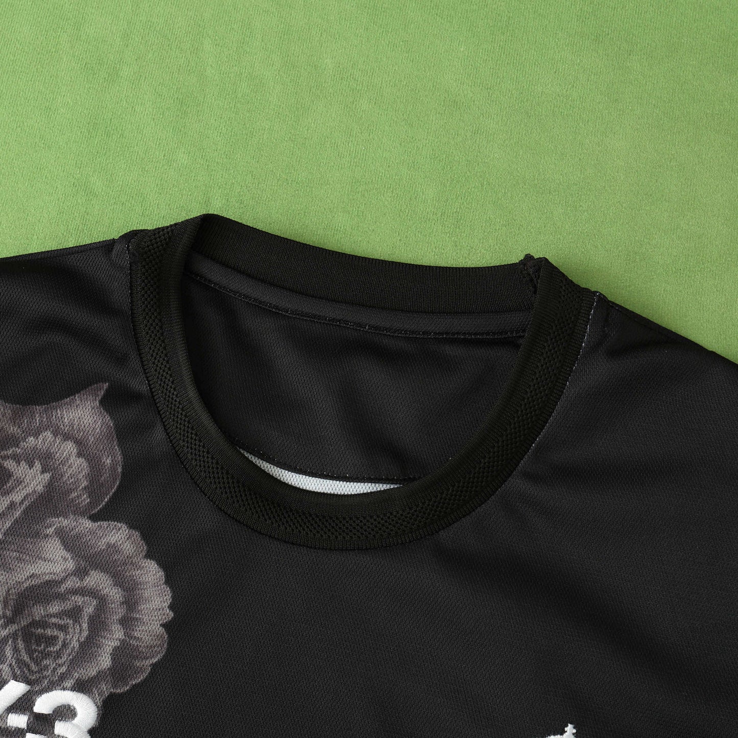 Real Madrid 2024/25 Y-3 Oynx Rose Jersey - Special Edition