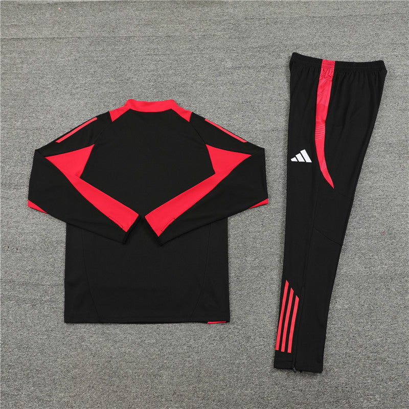Bayern Munich 2024/25 Training Tracksuit (Black)