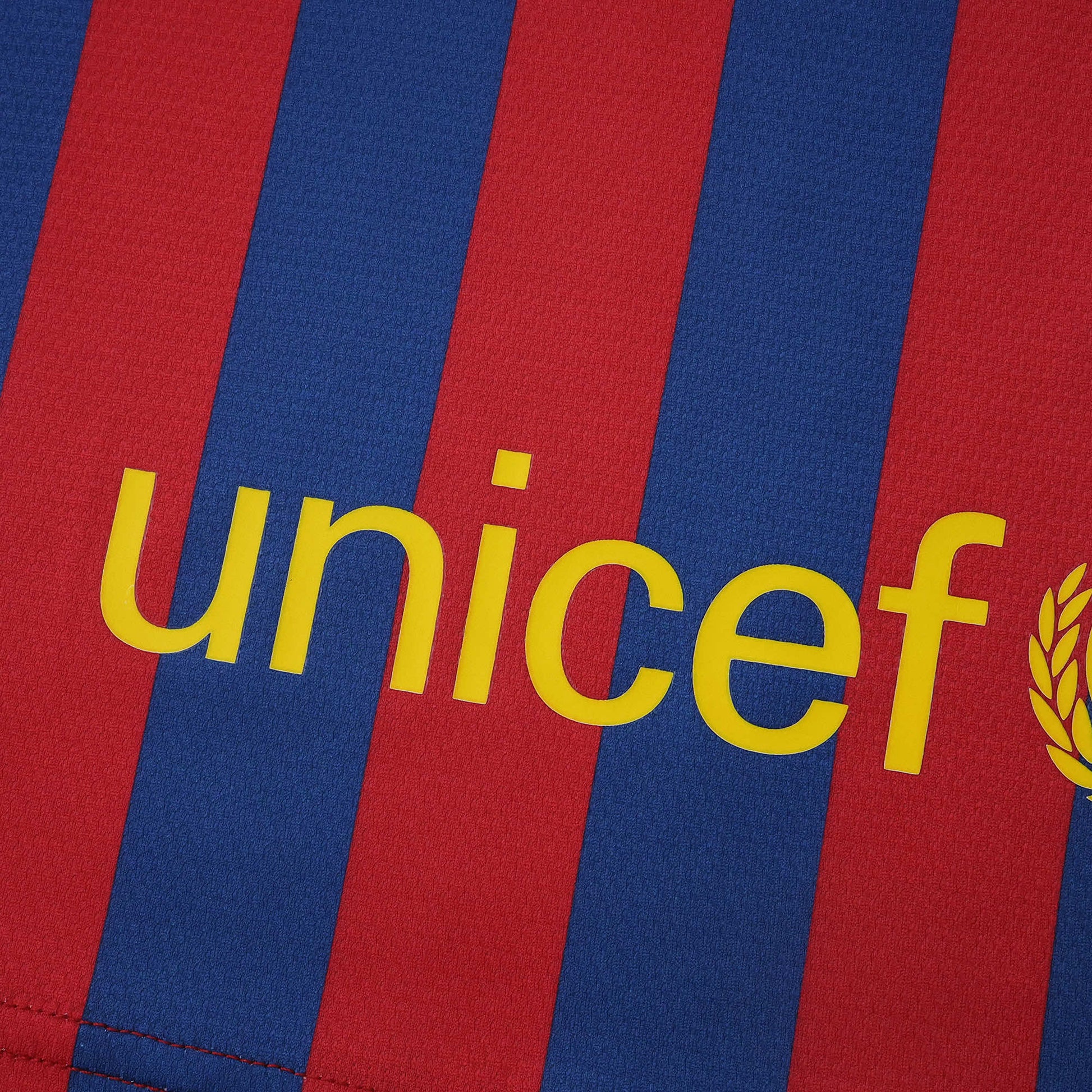 FC Barcelona 2013/14 Home Kit - Retro Edition (Kids) - The Jersey Vault