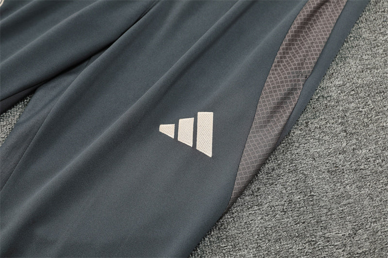 Real Madrid 2024/25 Training Tracksuit (Grey)