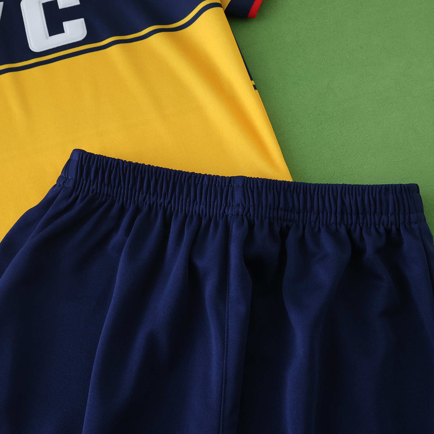 Arsenal 1997/98 Away Kit- Retro Edition (Kids)