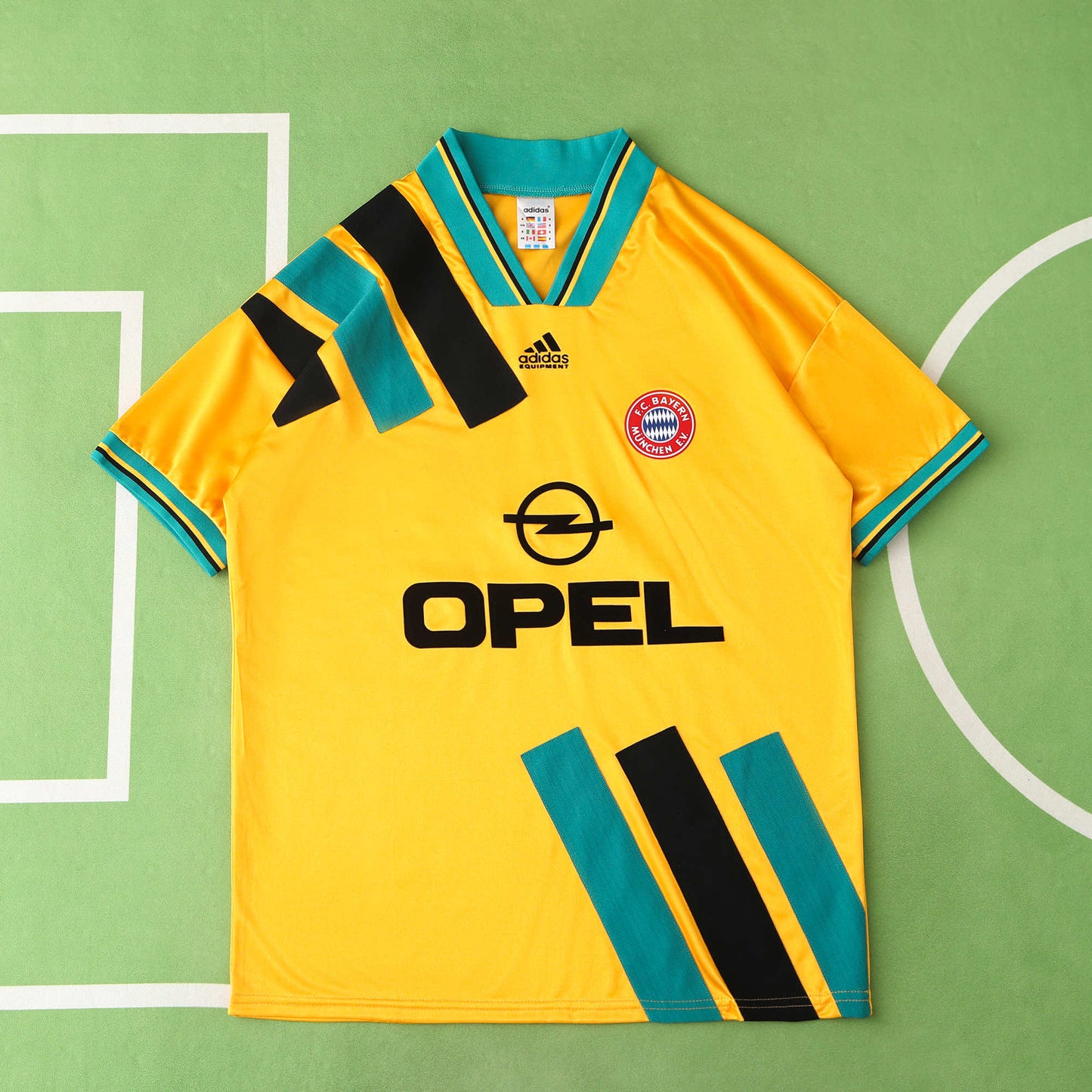 Bayern Munich 1993/94 Away Jersey - Retro Edition