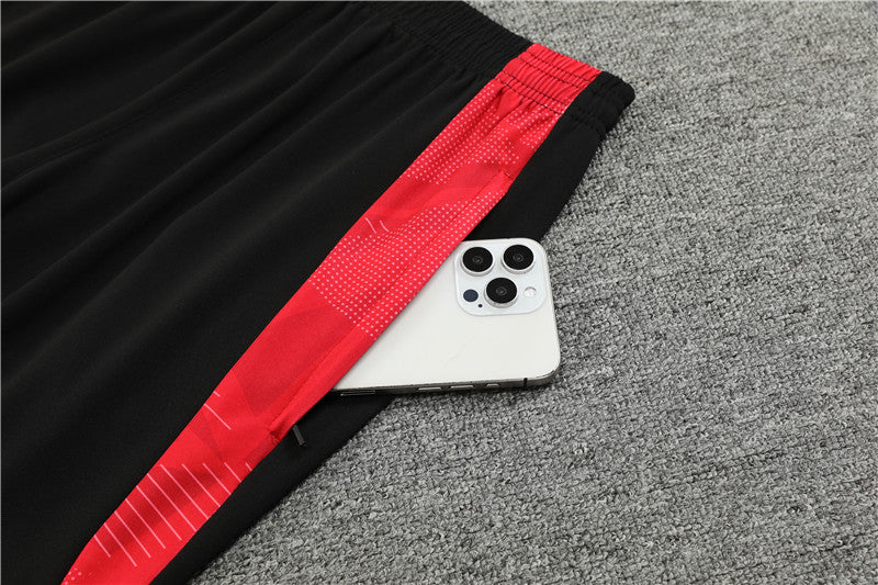Bayern Munich 2024/25 Training Tracksuit (Black)