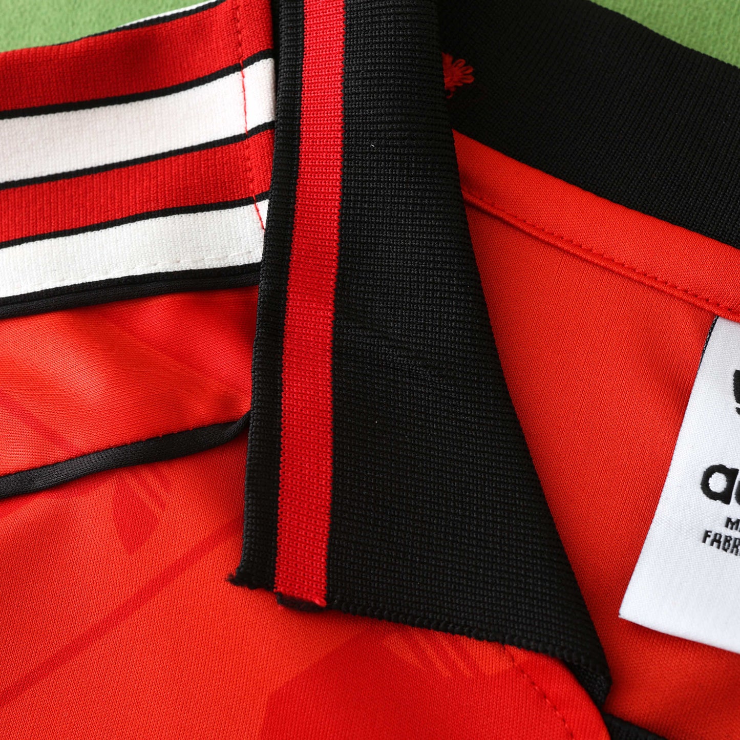CR Flamengo 2024/25 Red Training Jersey - Fan Edition
