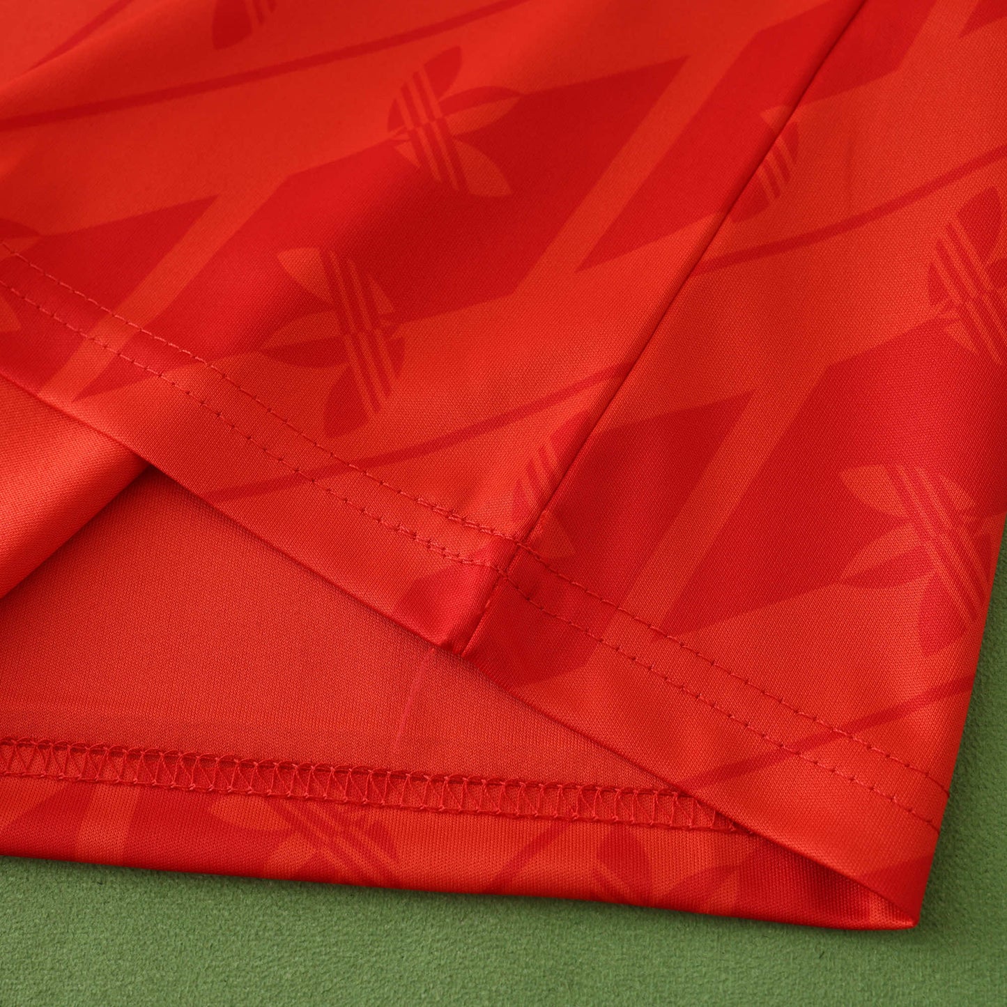 CR Flamengo 2024/25 Red Training Jersey - Fan Edition