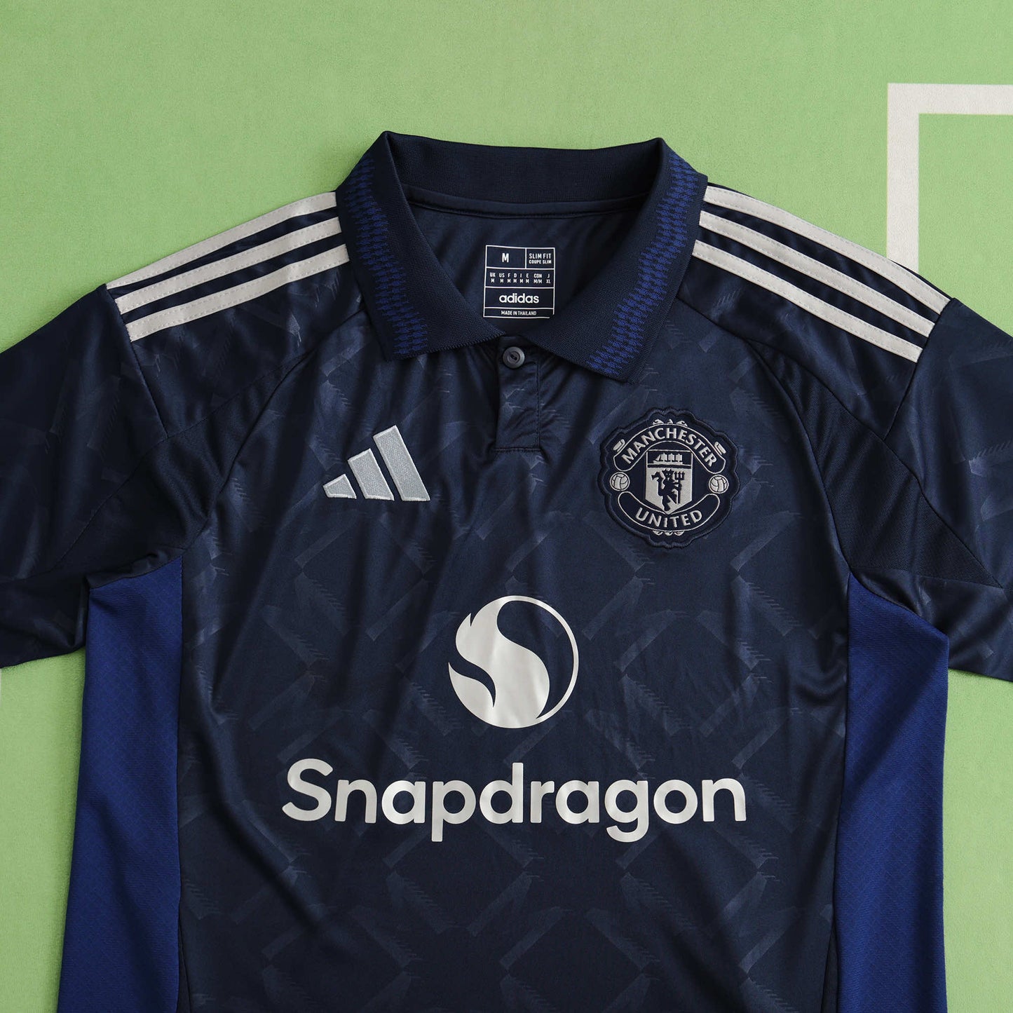 Manchester United 2024/25 Away Jersey - Fan Edition