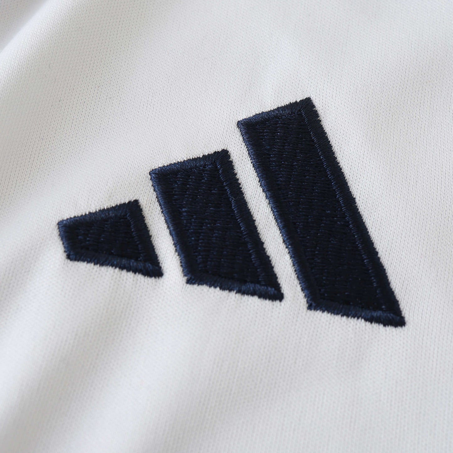 Real Madrid 2024/25 Training Vest Tracksuit (white 2)