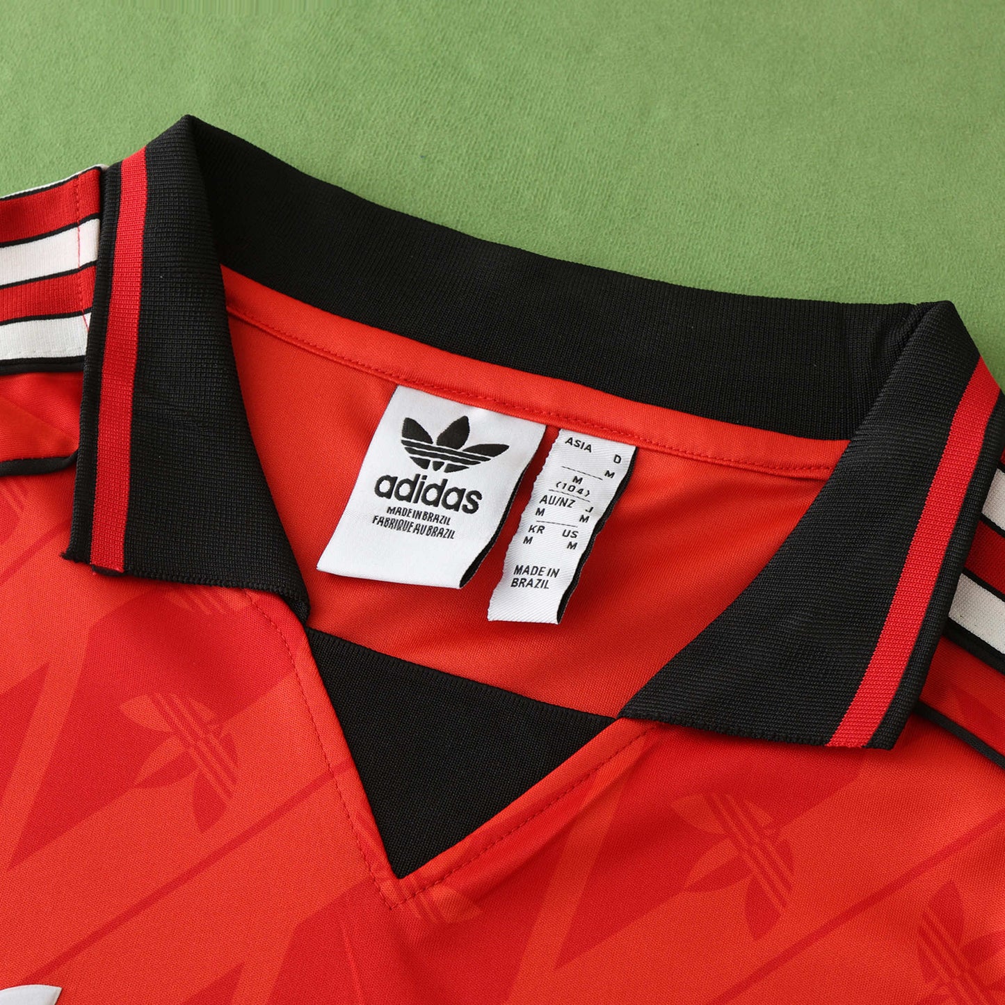CR Flamengo 2024/25 Red Training Jersey - Fan Edition