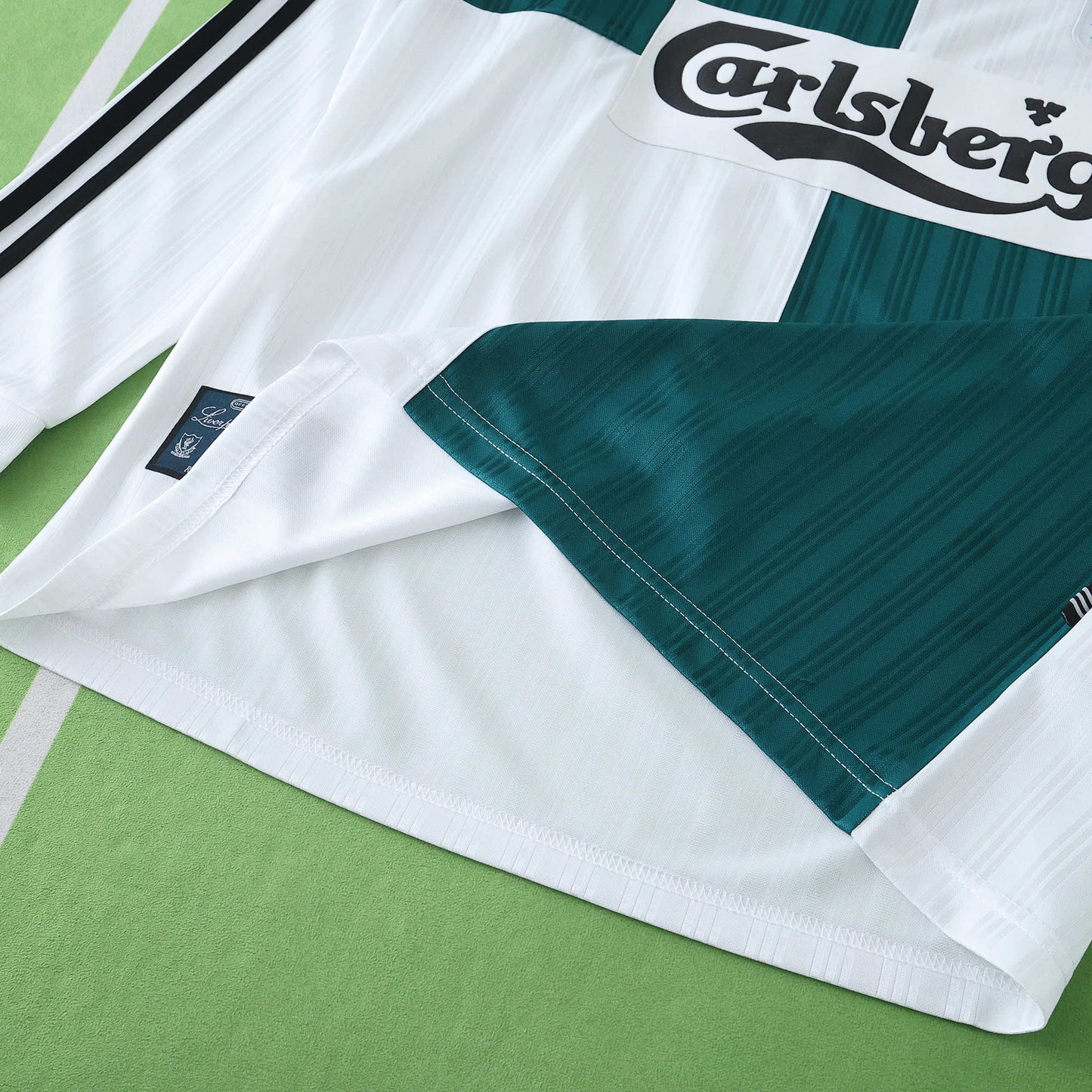 Liverpool 1995/96 Longsleeved Away Jersey - Retro Edition - The Jersey Vault