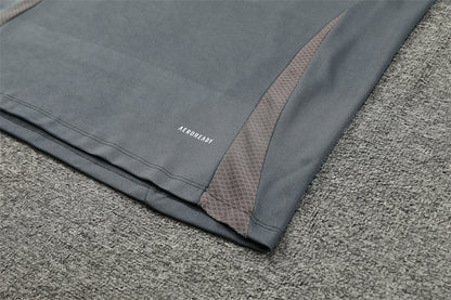 Real Madrid 2024/25 Training Tracksuit (Grey)