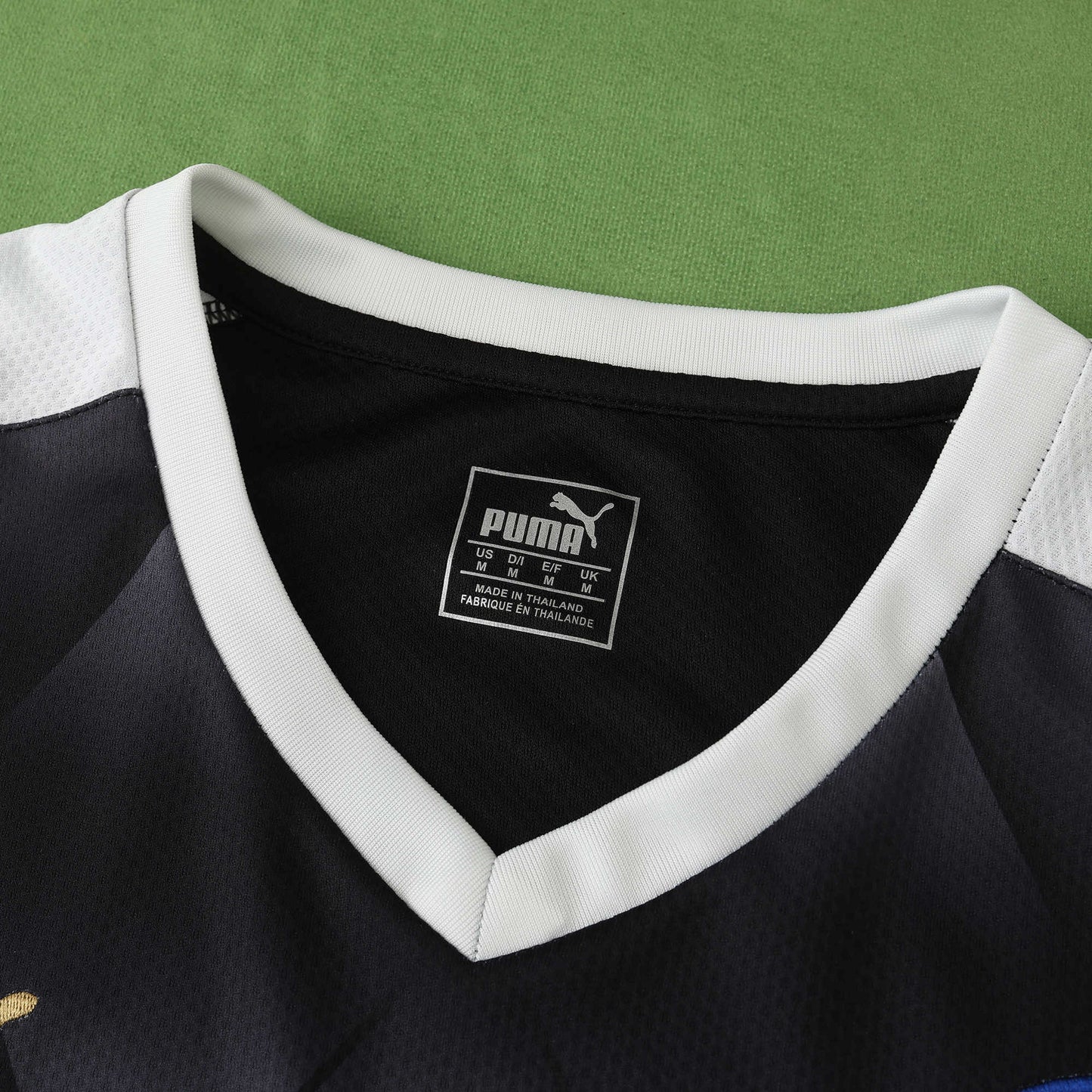 Leicester City 2015/16 Away Jersey - Retro Edition