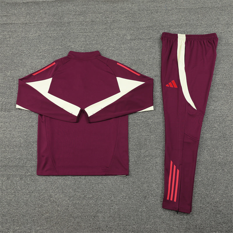 Bayern Munich 2024/25 Training Tracksuit (Red)