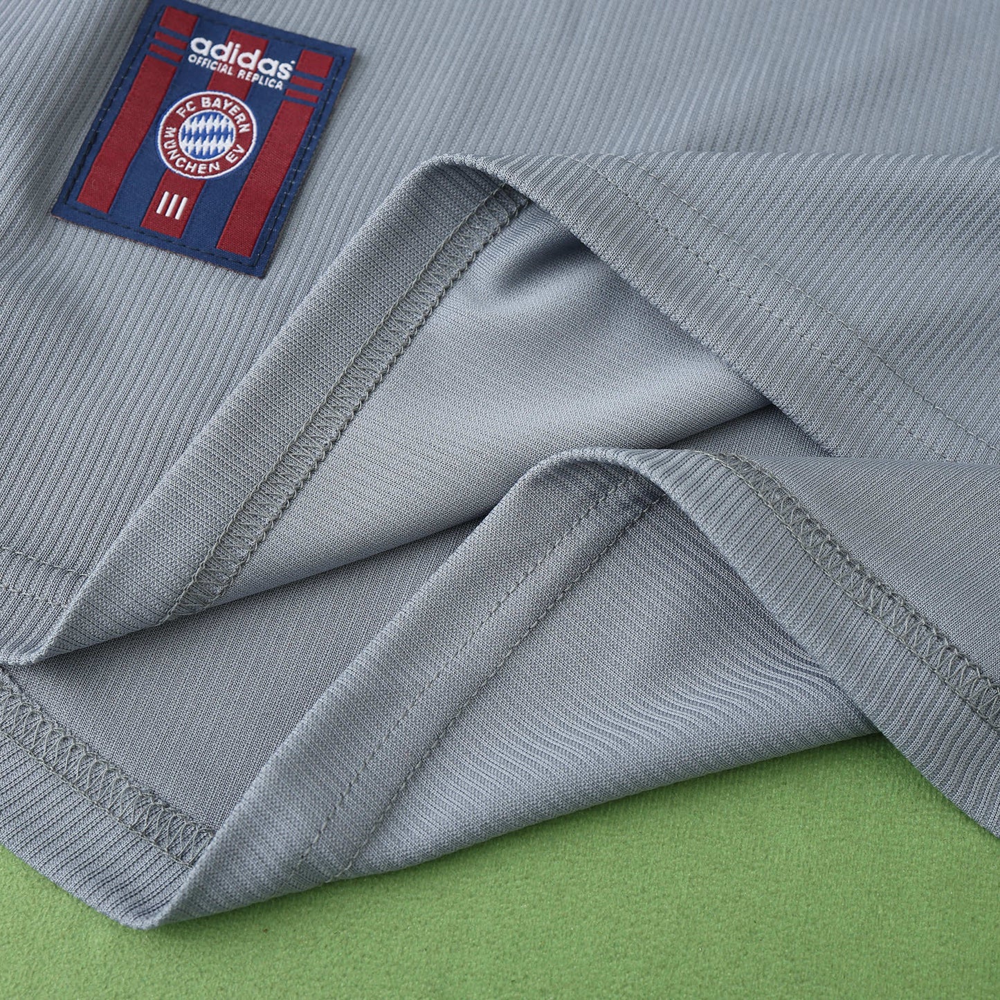 Bayern Munich 1997/98 Third Jersey - Retro Edition