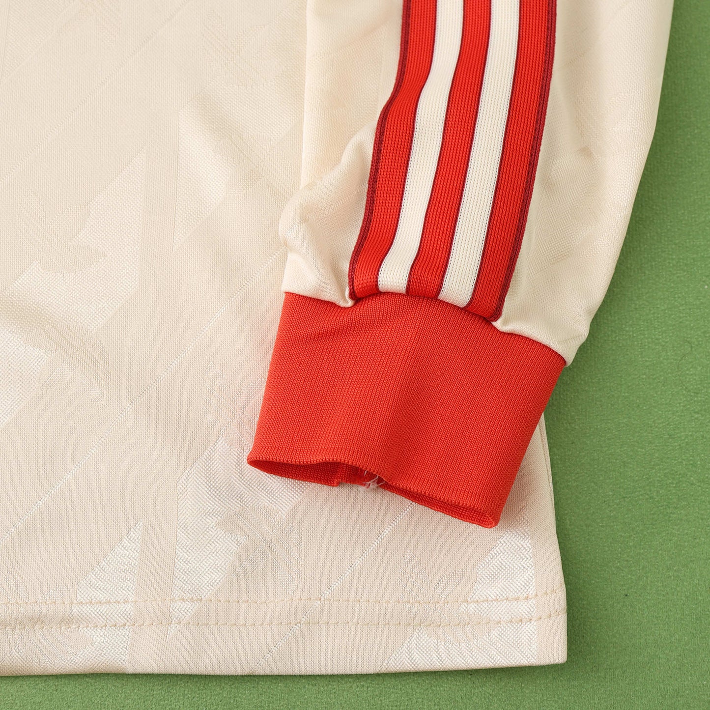 Bayern Munich 2024/25 Longsleeved Away Commemorative Jersey - Special Edition