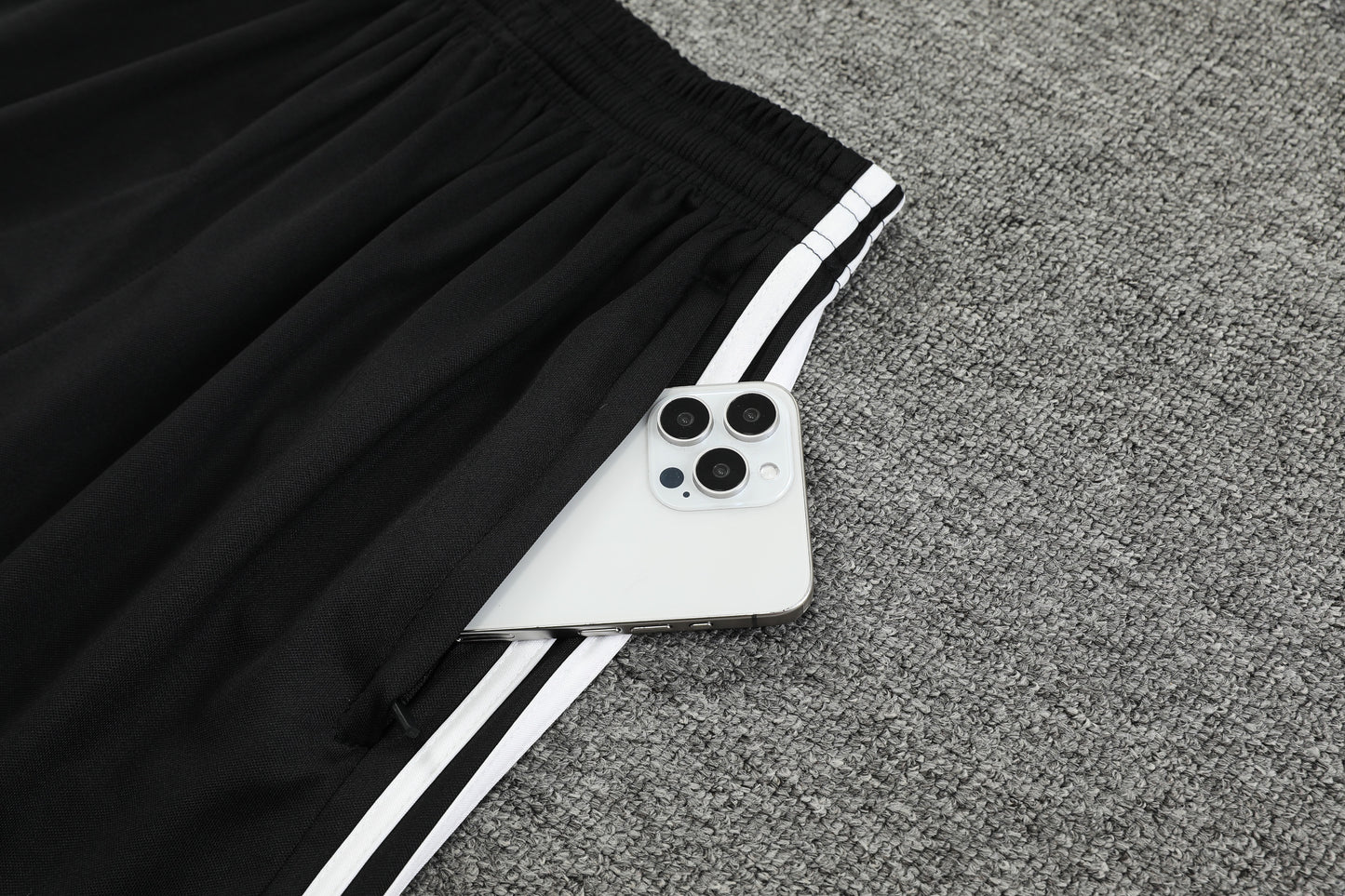 Real Madrid 2024/25 Training Vest Tracksuit (white 3)