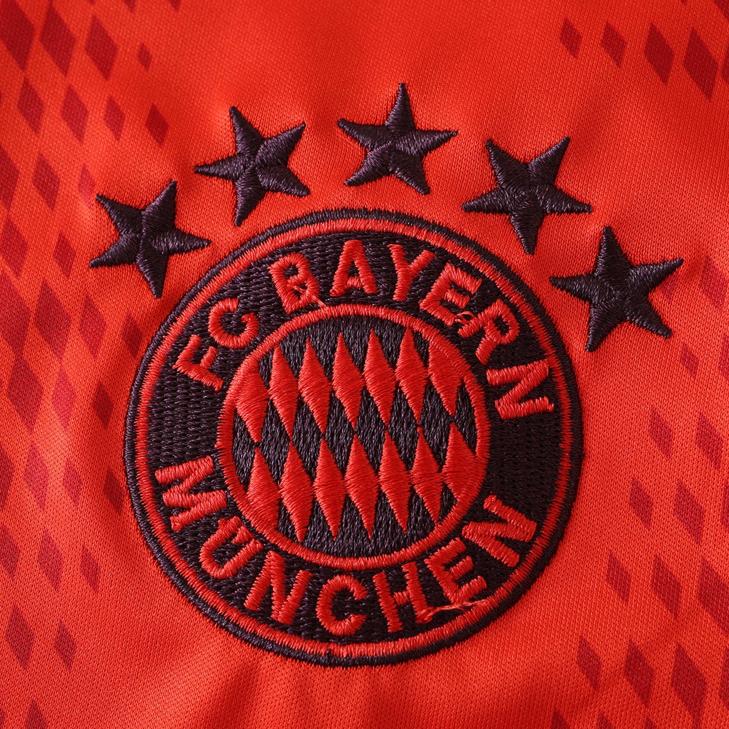 Bayern Munich 2024/25 Longsleeved Home Jersey - Fan Edition