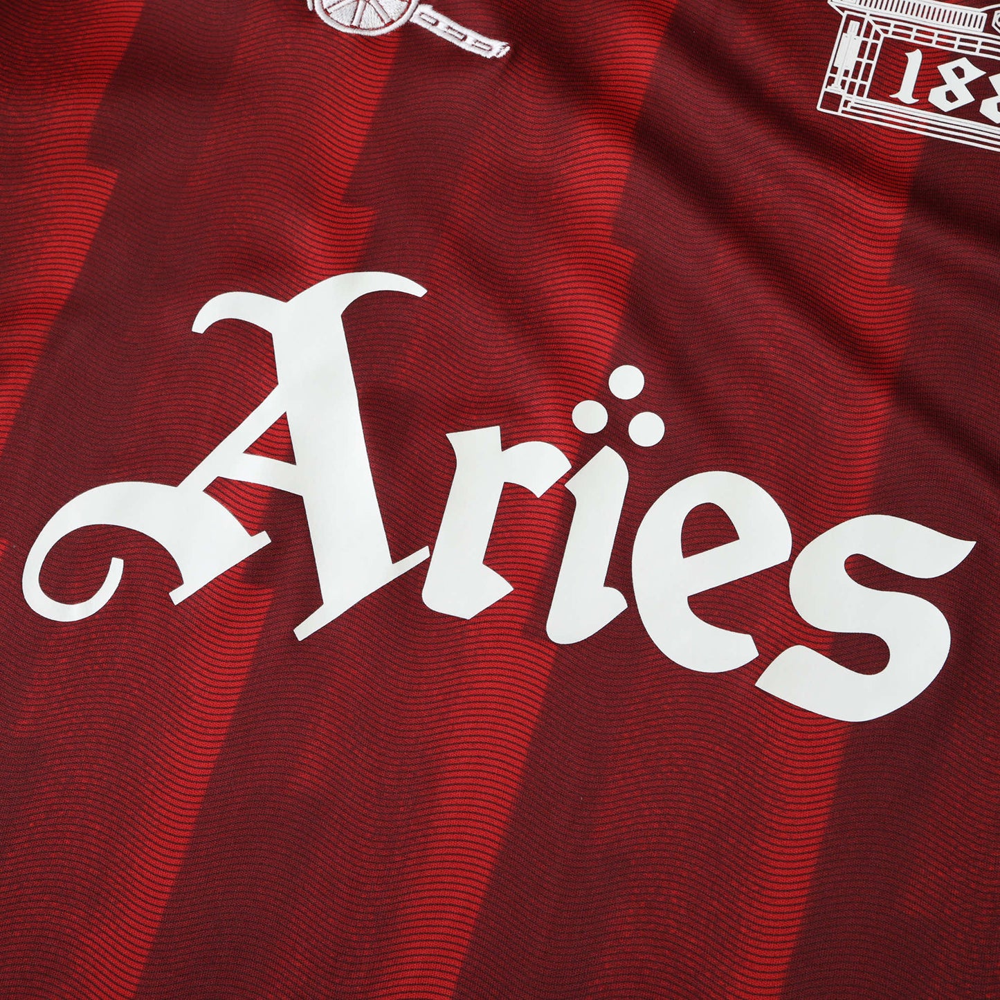 Arsenal 2024/25 Red Retro Jersey - Special Edition
