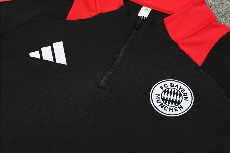 Bayern Munich 2024/25 Training Tracksuit (Black)