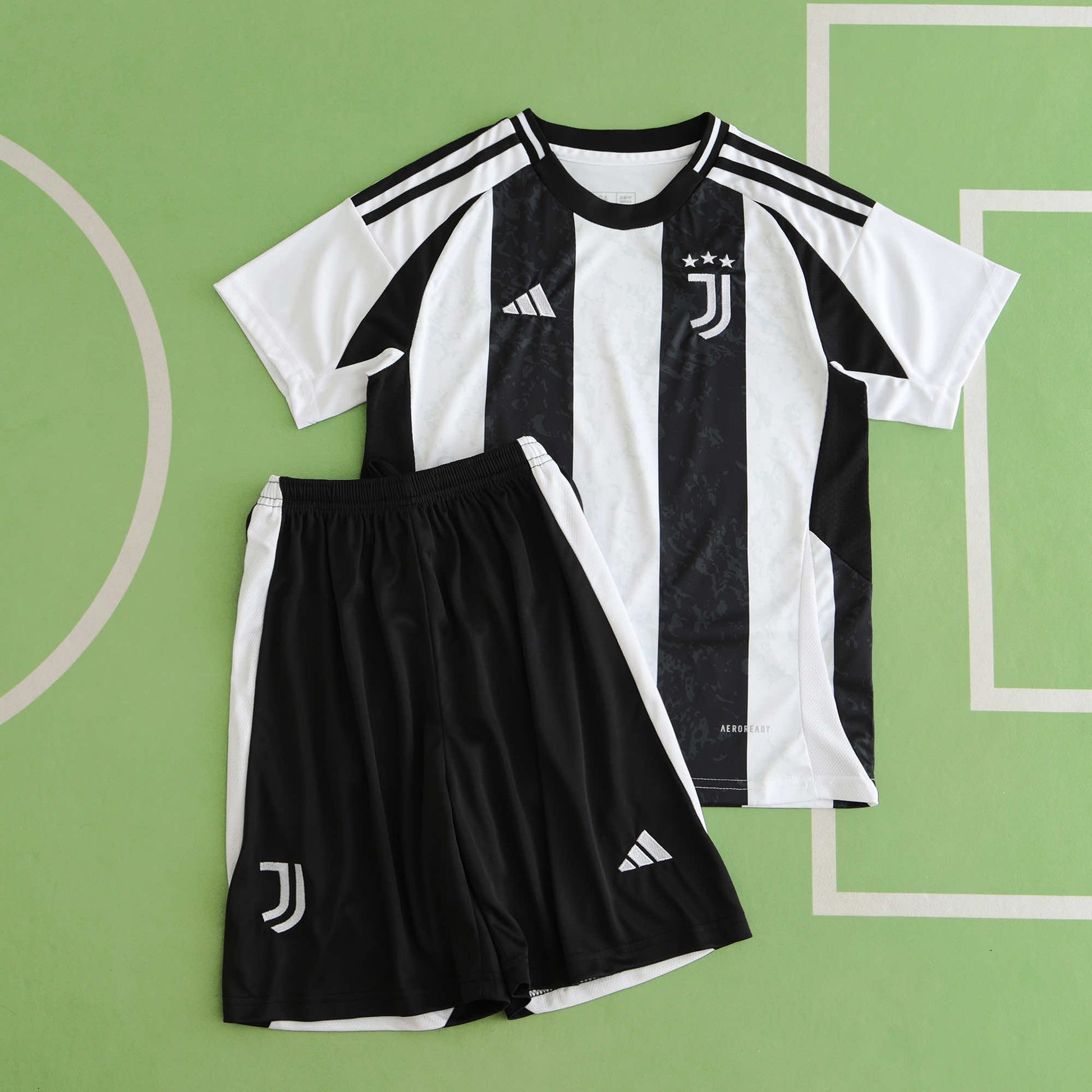 Juventus 2024/25 Home Kit - Fan Edition (Kids) - The Jersey Vault