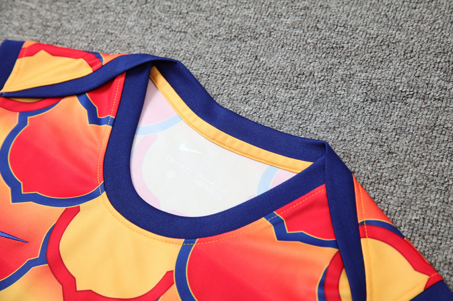 FC. Barcelona 2024/25 Training Vest Tracksuit (orange 2)