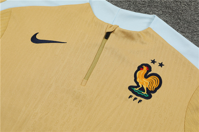 France 2024/25 Training Tracksuit (Gold)