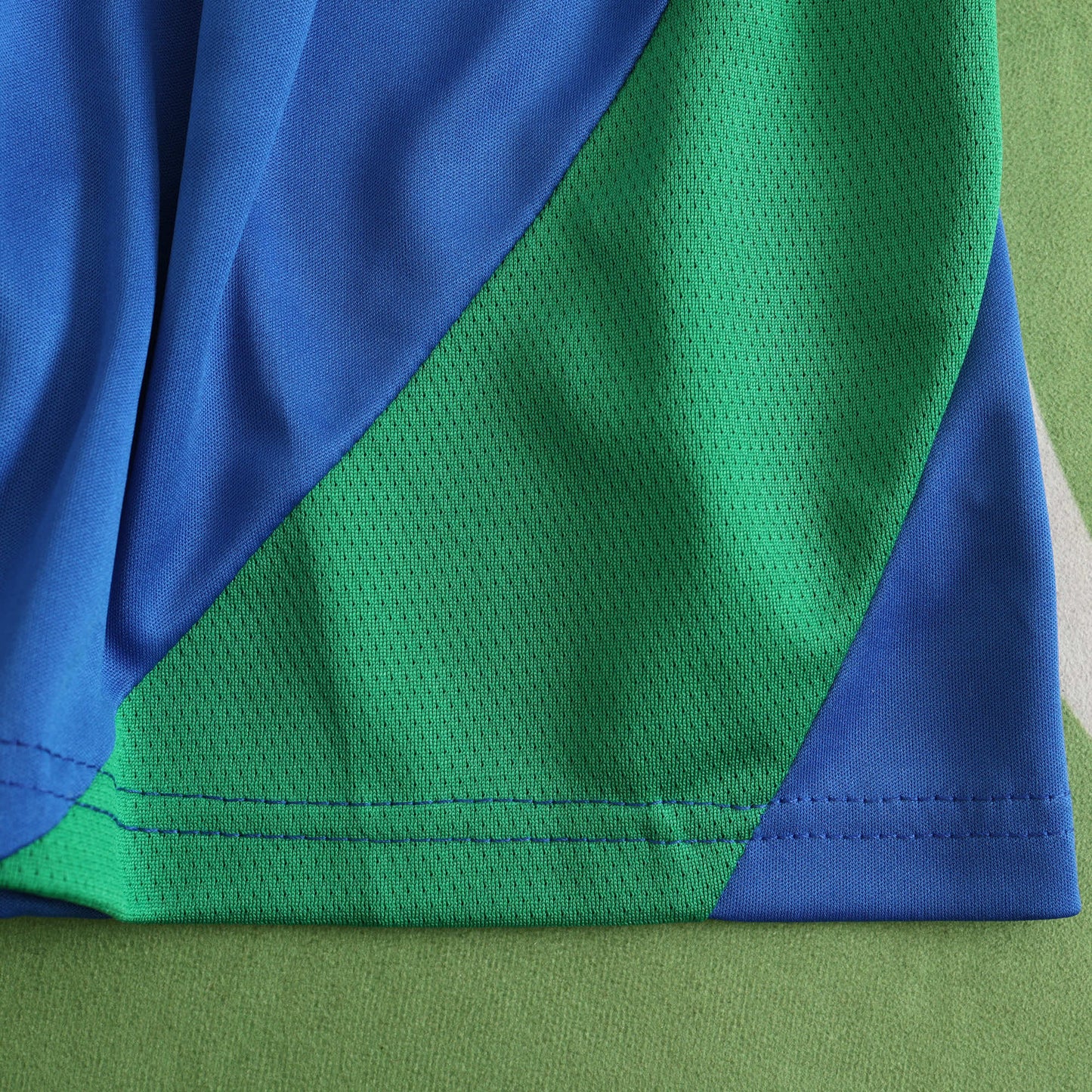 Italy 2023/24 Away Kit - Fan Edition (Kids)