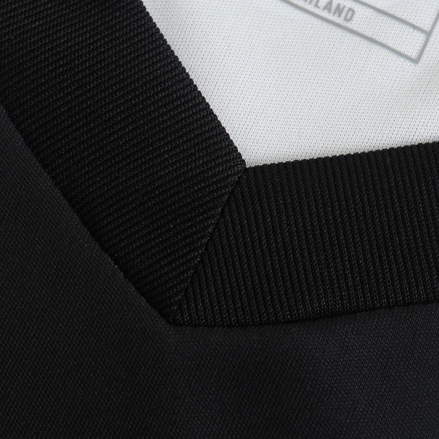 Newcastle United 2024/25 Home Jersey - Fan Edition