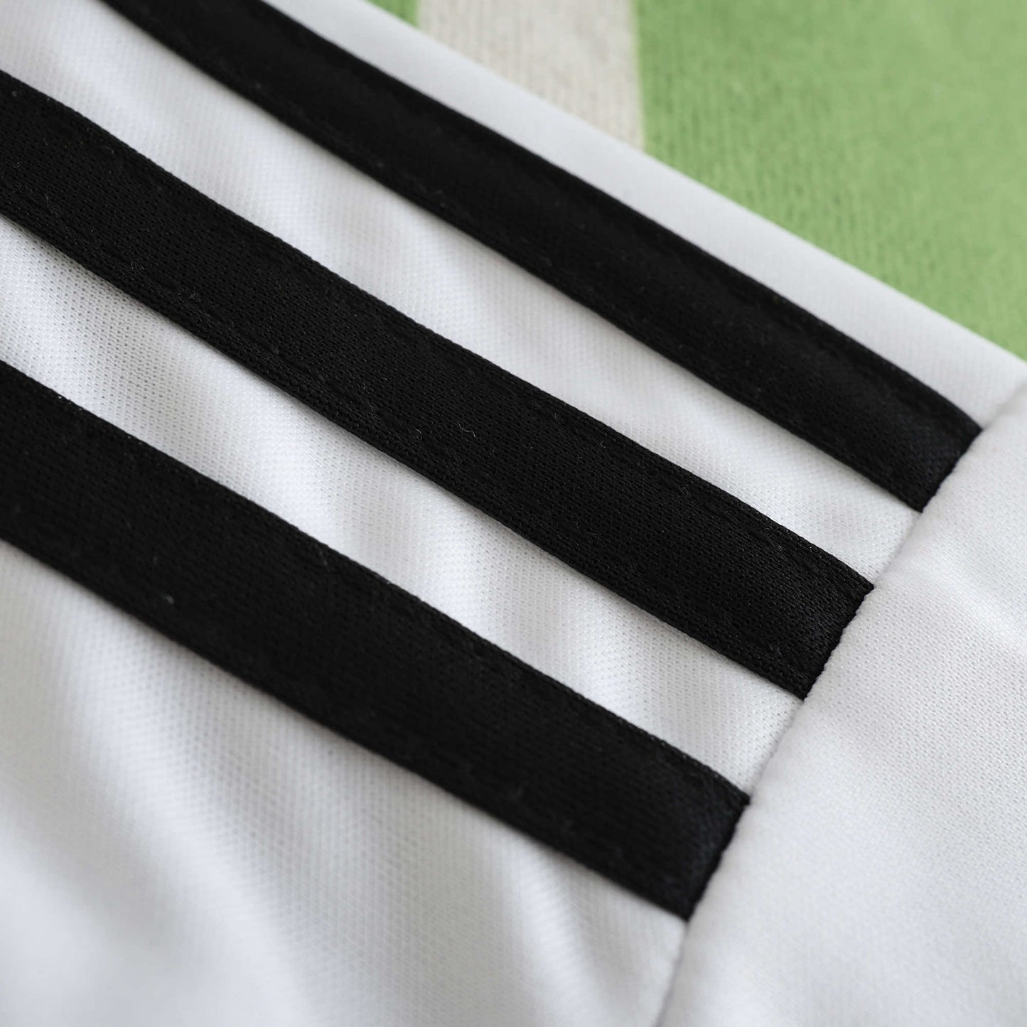Juventus 2024/25 Home Kit - Fan Edition (Kids) - The Jersey Vault