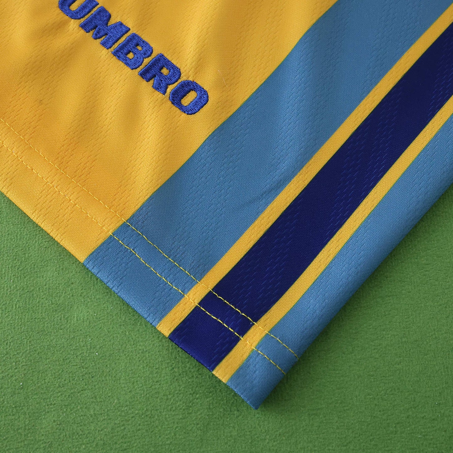 Chelsea 1995/97 Away Jersey - Retro Edition (Kids)