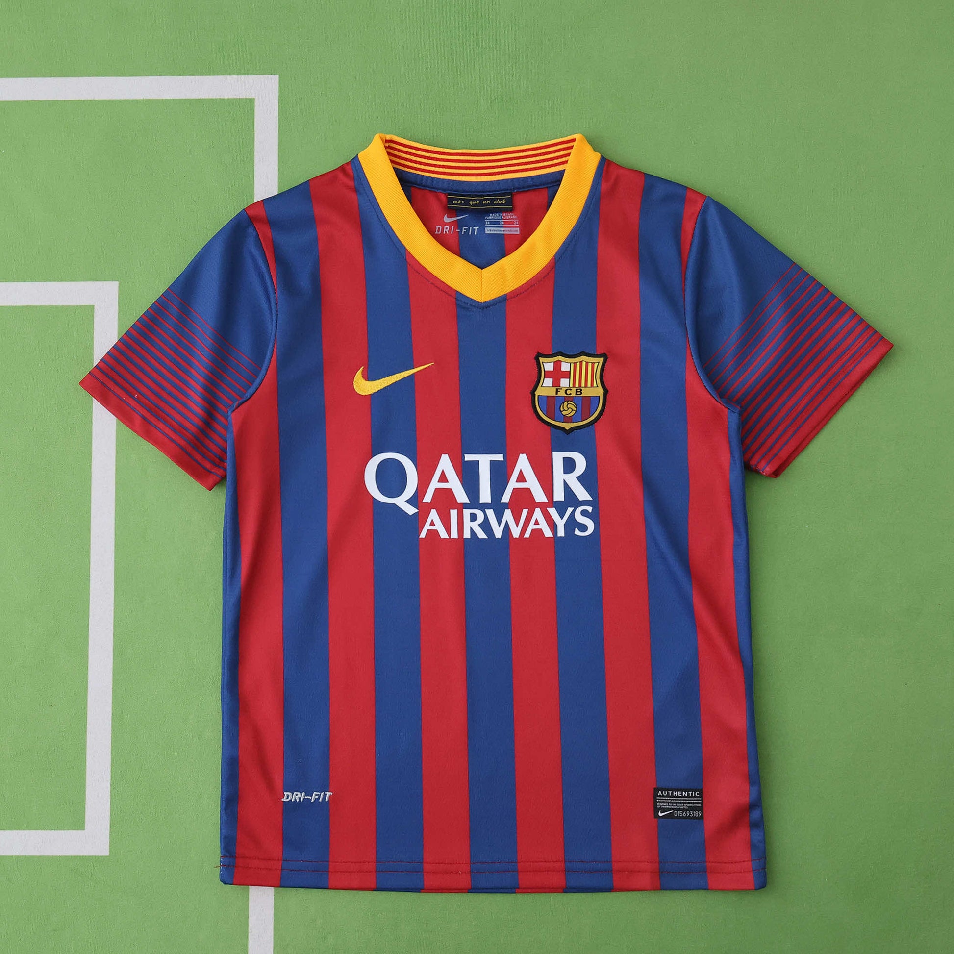 FC Barcelona 2013/14 Home Kit - Retro Edition (Kids) - The Jersey Vault