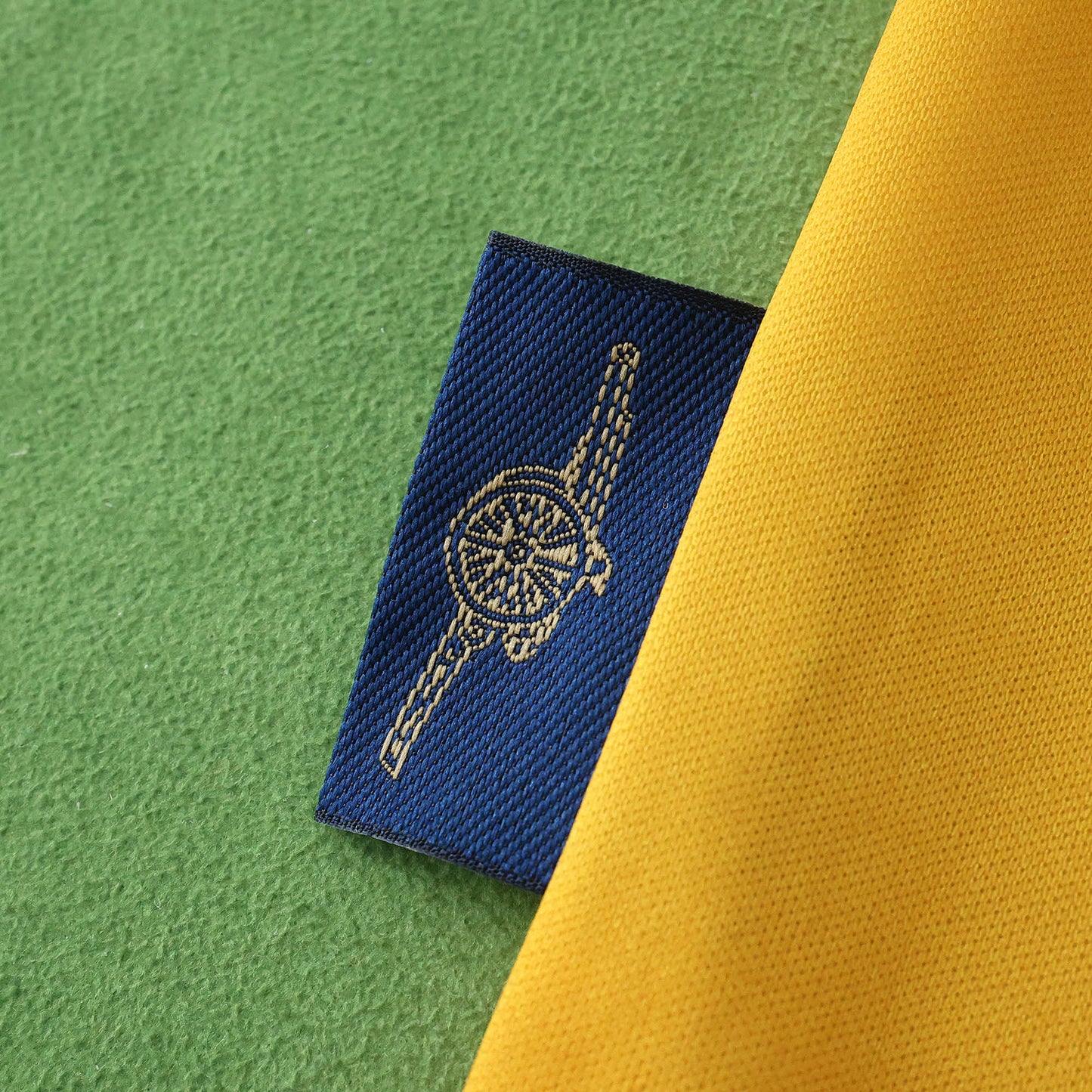 Arsenal 1997/98 Away Kit- Retro Edition (Kids)