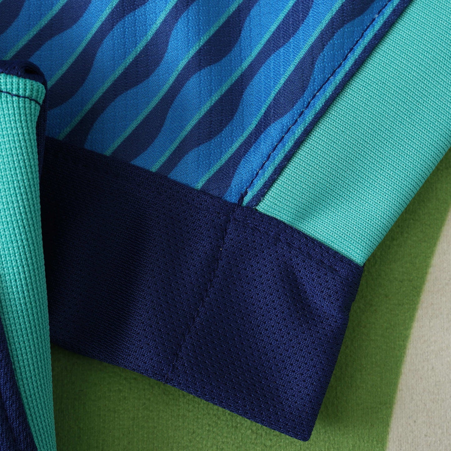 Brazil 2024/25 Away Jersey - Fan Edition