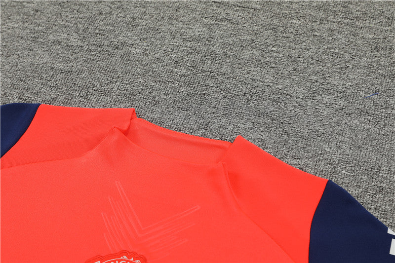 Manchester United 2024/25 Training Tracksuit (Red)