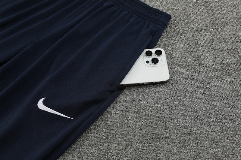 England 2024/25 Training Tracksuit (Red)