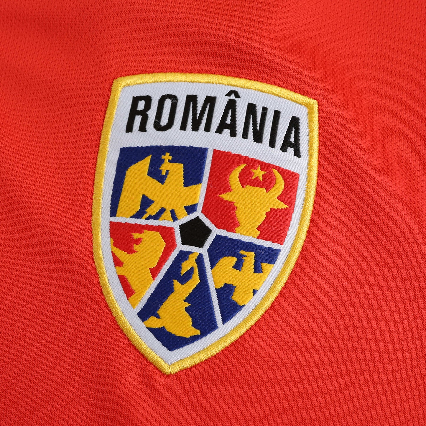 Romania 2024/25 Away Jersey - Fan Edition