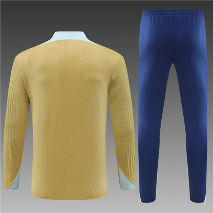 France 2024/25 Training Tracksuit (Gold)