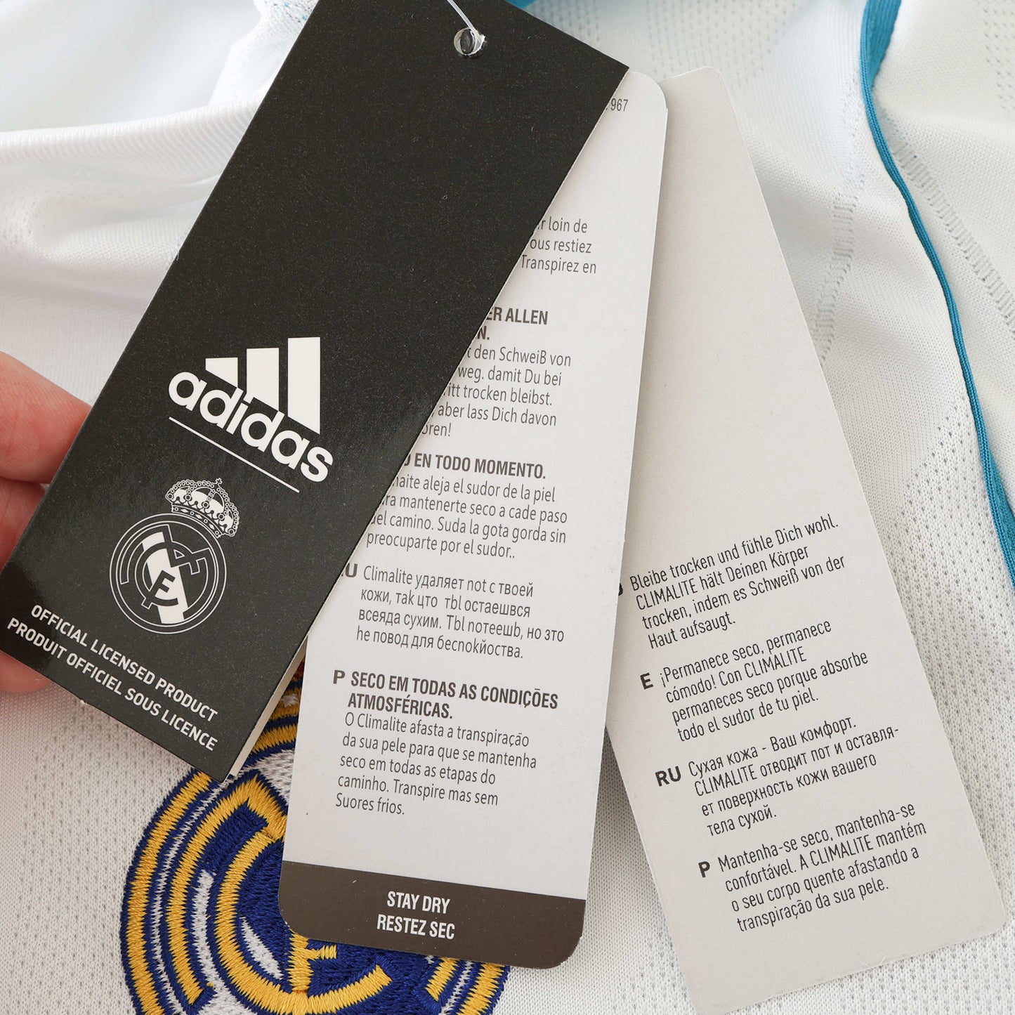 Real Madrid 2017/18 Longsleeved Home Jersey - Retro Edition - The Jersey Vault